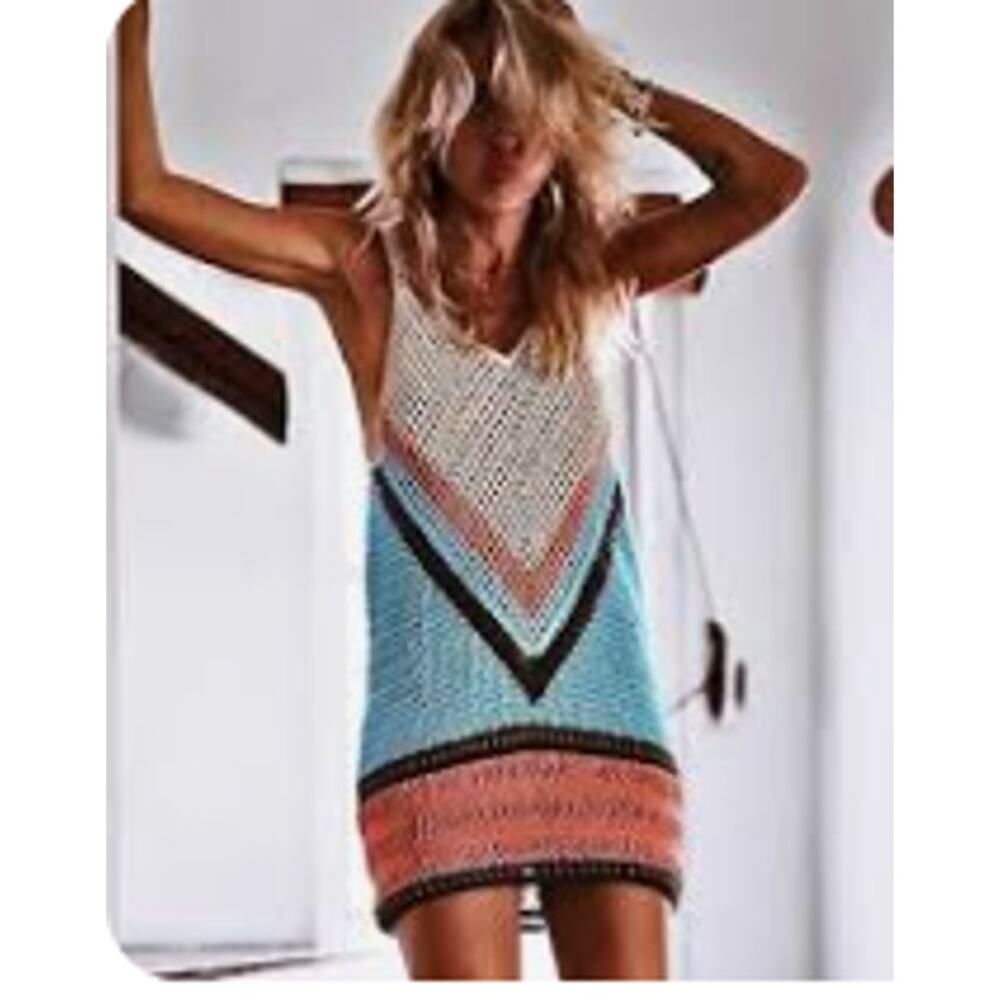 Crochet Swimsuit Cover – Size Small, Excellent Condition, Racerback